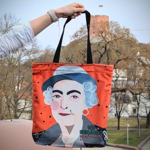 Oranžinė senjorės EUGENIJOS rankinė